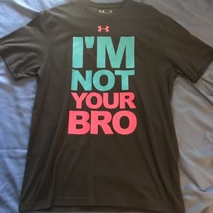 Men’s large under armour shirt